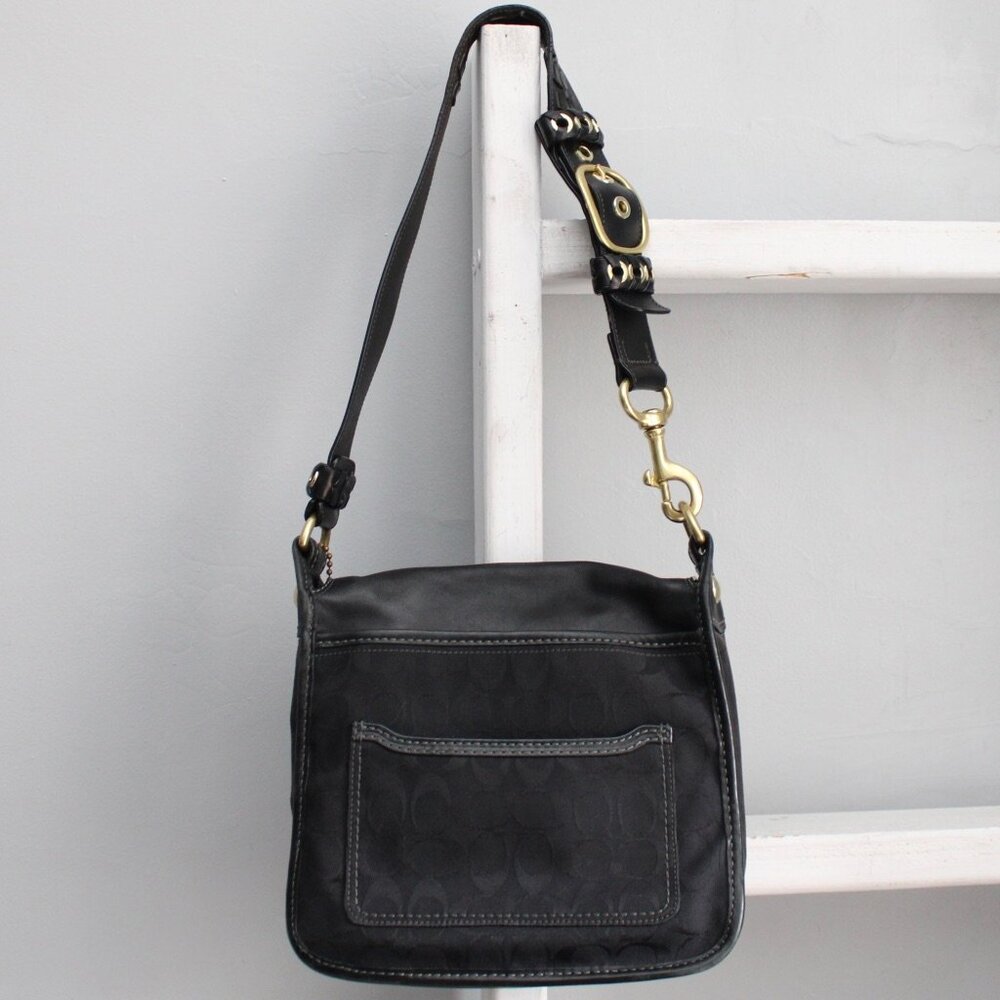 Coach Vintage Y2K Bleecker Black Legacy Signature Shoulder Bag Purse 11434 - Picture 2 of 10